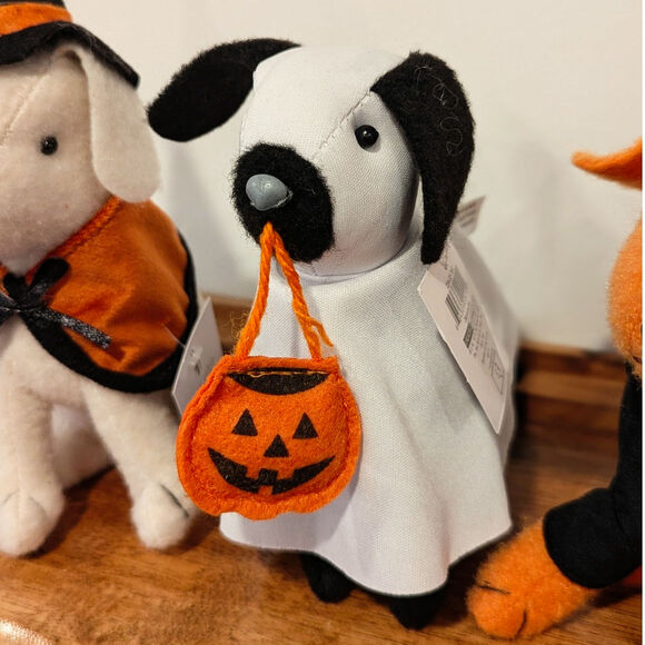 FULL SET of 3 felt Halloween dogs in costumes Target Bullseye Playground 2024 - Picture 5 of 7